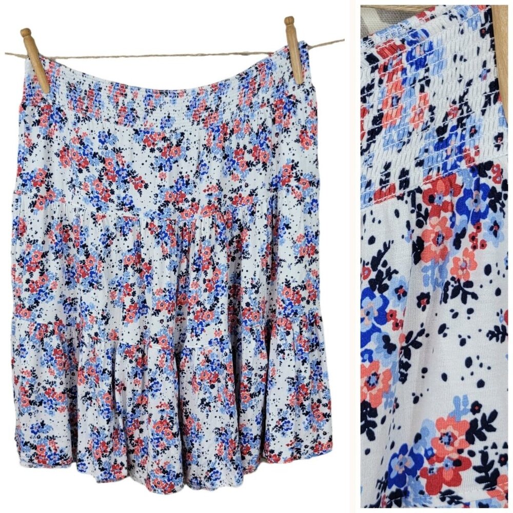 St Johns Bay Floral Skirt Size Large Cottagecore Blue Red Shirred Stretch Waist
